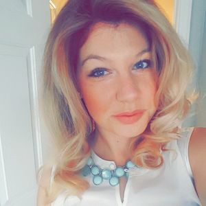 Meet your Posher, Alisha